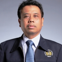 Prof. Dr. Madlazim, M.Si.